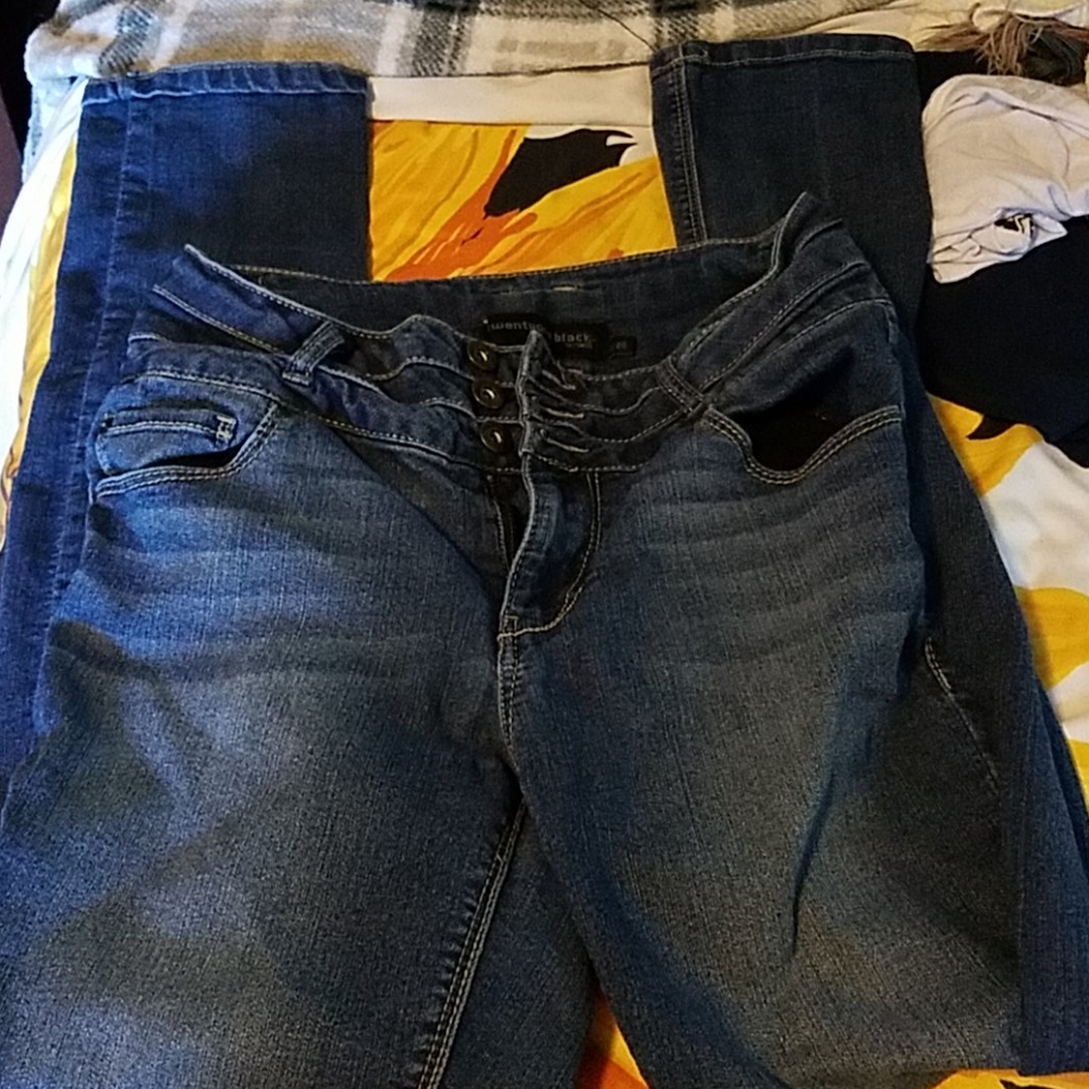 Jean's